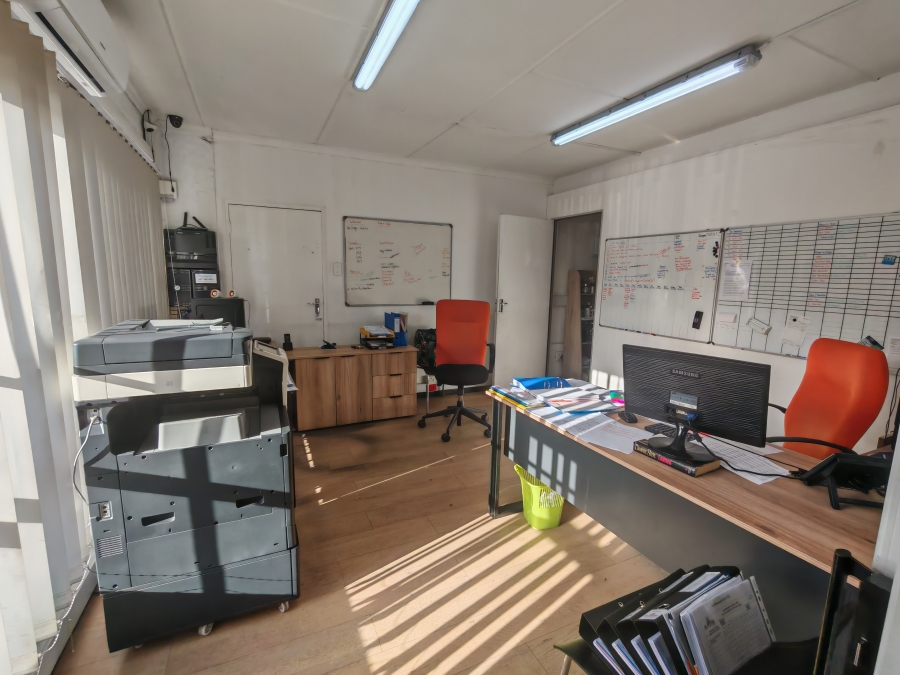 To Let commercial Property for Rent in Gants Plaza Western Cape